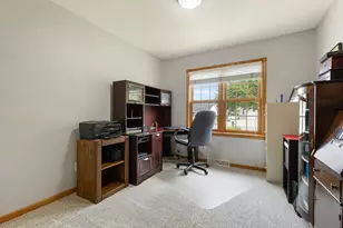 913 Oak Ave, Onalaska, WI 54650 - Photo 17