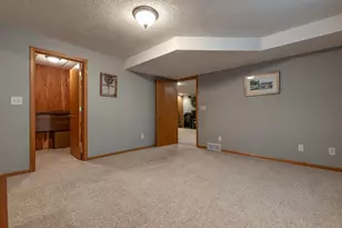 913 Oak Ave, Onalaska, WI 54650 - Photo 29