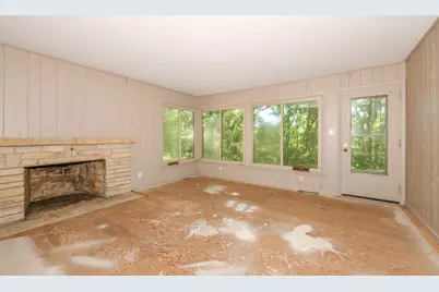 W269S3178  Merrill Hills Rd, Waukesha, WI 53189 - Photo 9