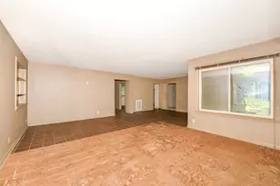 W269S3178 Merrill Hills Rd, Waukesha, WI 53189 - Photo 7