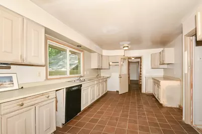 W269S3178  Merrill Hills Rd, Waukesha, WI 53189 - Photo 13
