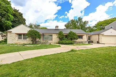 5340 W Melvina St, Milwaukee, WI 53216 - Photo 1