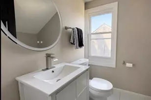 5324 W Melvina St, Milwaukee, WI 53216 - Photo 9