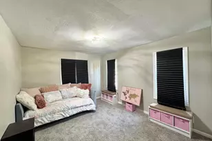 5324 W Melvina St, Milwaukee, WI 53216 - Photo 7