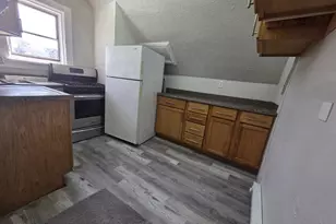 2109 Washington Ave, Racine, WI 53403 - Photo 3