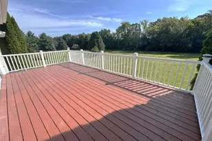 8651 Fieldstone Ct, Burlington, WI 53105 - Photo 5