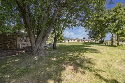 12430 W Burdick Ct, New Berlin, WI 53151 - Photo 37