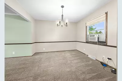 12430 W Burdick Ct, New Berlin, WI 53151 - Photo 11
