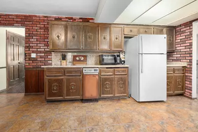 12430 W Burdick Ct, New Berlin, WI 53151 - Photo 13