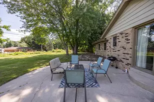 12430 W Burdick Ct, New Berlin, WI 53151 - Photo 33