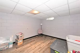 8113 W Townsend St, Milwaukee, WI 53222 - Photo 21