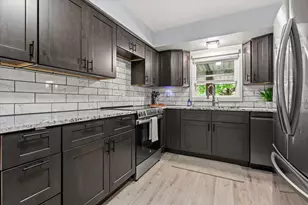 3553 E Bottsford Ave, Cudahy, WI 53110 - Photo 11