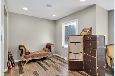4740 W Donges Ln, Brown Deer, WI 53223 - Photo 7