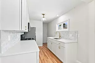 2917 S 67th St, Milwaukee, WI 53219 - Photo 11