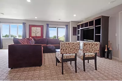 215  Watertower Cir, Iron Ridge, WI 53035 - Photo 27