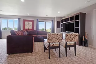 215 Watertower Cir, Iron Ridge, WI 53035 - Photo 27