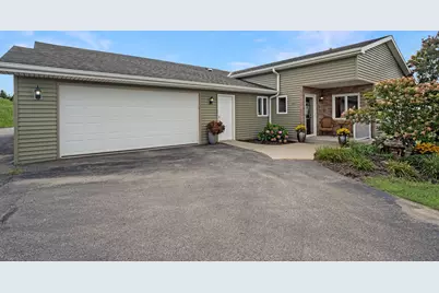 215  Watertower Cir, Iron Ridge, WI 53035 - Photo 1