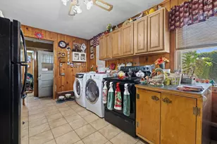 1228 Main St, Racine, WI 53182 - Photo 29