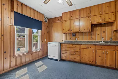 1228  Main St, Racine, WI 53182 - Photo 11