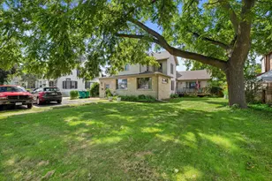 1228 Main St, Racine, WI 53182 - Photo 3
