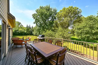 8510 W Hawthorne Rd, Mequon, WI 53097 - Photo 41