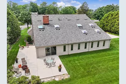10270 N Range Line Ct, Mequon, WI 53092 - Photo 43