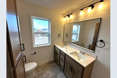 1060  Wipple Way, Sheboygan Falls, WI 53085 - Photo 15