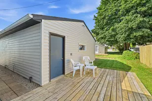 116 Walnut St, Sheboygan Falls, WI 53085 - Photo 7