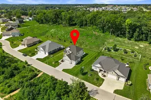 N69W23598 N Donna Dr, Sussex, WI 53089 - Photo 47