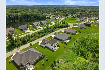 N69W23598 N Donna Dr, Sussex, WI 53089 - Photo 51