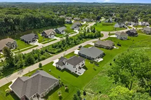 N69W23598 N Donna Dr, Sussex, WI 53089 - Photo 51