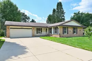 5625 S Monaco Pl, Hales Corners, WI 53130 - Photo 1