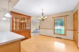5625 S Monaco Pl, Hales Corners, WI 53130 - Photo 11