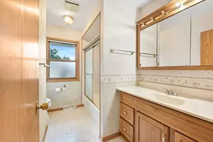 5625 S Monaco Pl, Hales Corners, WI 53130 - Photo 19