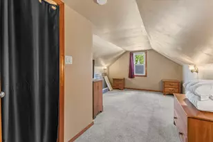 809 S 113th St, West Allis, WI 53214 - Photo 21