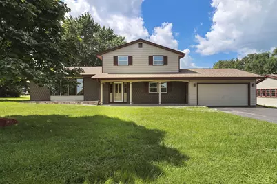 6124  104th Ave, Somers, WI 53142 - Photo 1