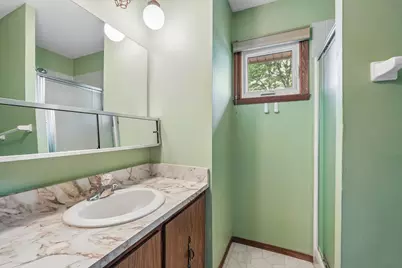 1745 S Carriage Ln, New Berlin, WI 53151 - Photo 11
