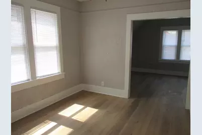 3922 N 19th Pl, Milwaukee, WI 53206 - Photo 27