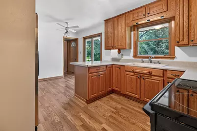 W222N8351  Plainview Pkwy, Lisbon, WI 53089 - Photo 25