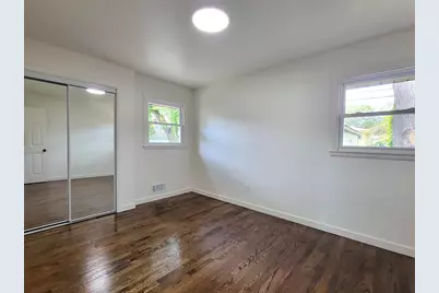 6925 N Darien St, Milwaukee, WI 53209 - Photo 21