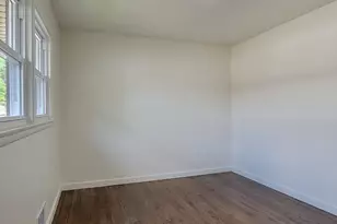 6925 N Darien St, Milwaukee, WI 53209 - Photo 11