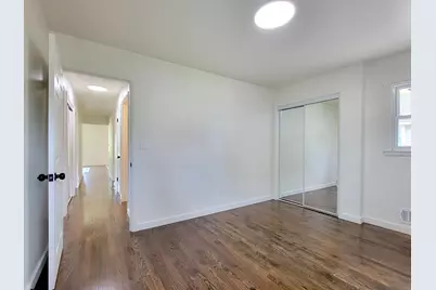 6925 N Darien St, Milwaukee, WI 53209 - Photo 19