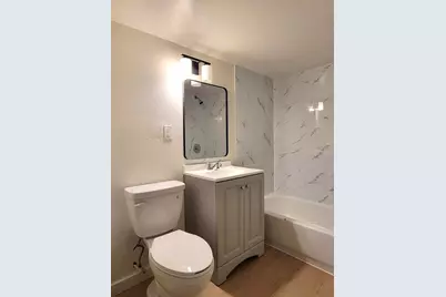 6925 N Darien St, Milwaukee, WI 53209 - Photo 21