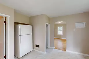 725 Lee Ct, Sparta, WI 54656 - Photo 9