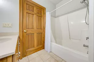 273 Cardinal Ln, Hartland, WI 53029 - Photo 21