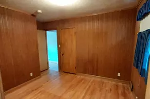 700 E Chateau Pl, Whitefish Bay, WI 53217 - Photo 19
