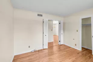 11240 N Valley Dr, Mequon, WI 53092 - Photo 11