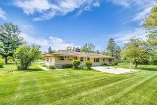 11240 N Valley Dr, Mequon, WI 53092 - Photo 19
