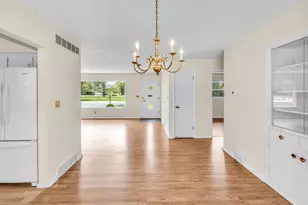 11240 N Valley Dr, Mequon, WI 53092 - Photo 5