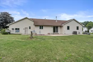 W2419 Falcon Ct, Buchanan, WI 54915 - Photo 31